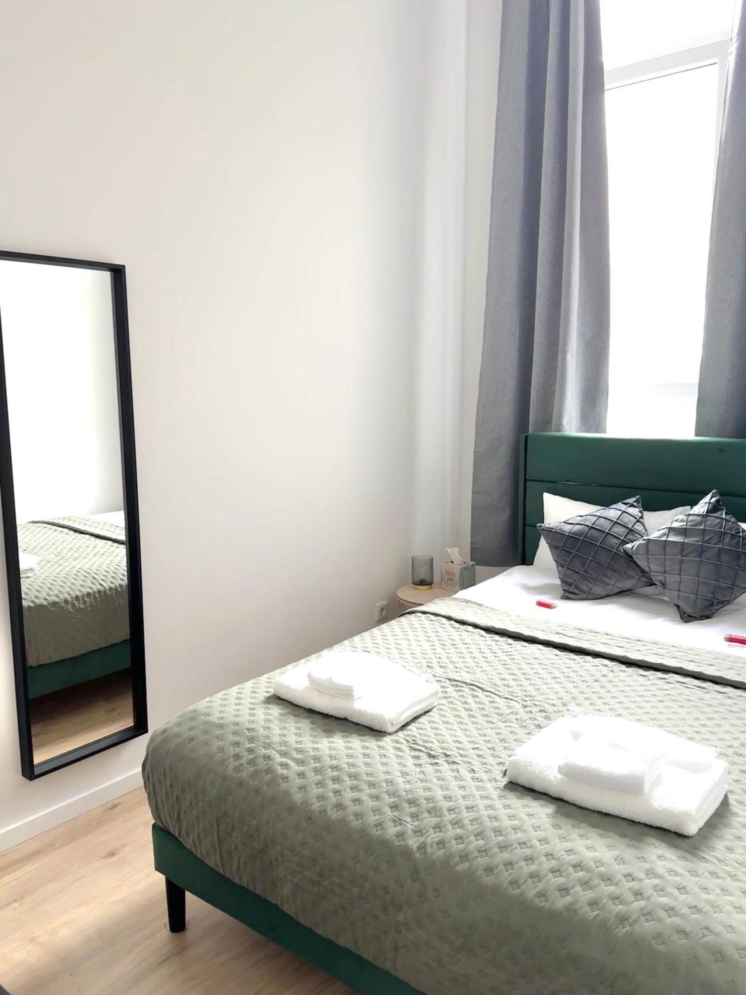 Heaven Homes - Privatzimmer Mit Bad Im Herzen Von Duesseldorf Экстерьер фото