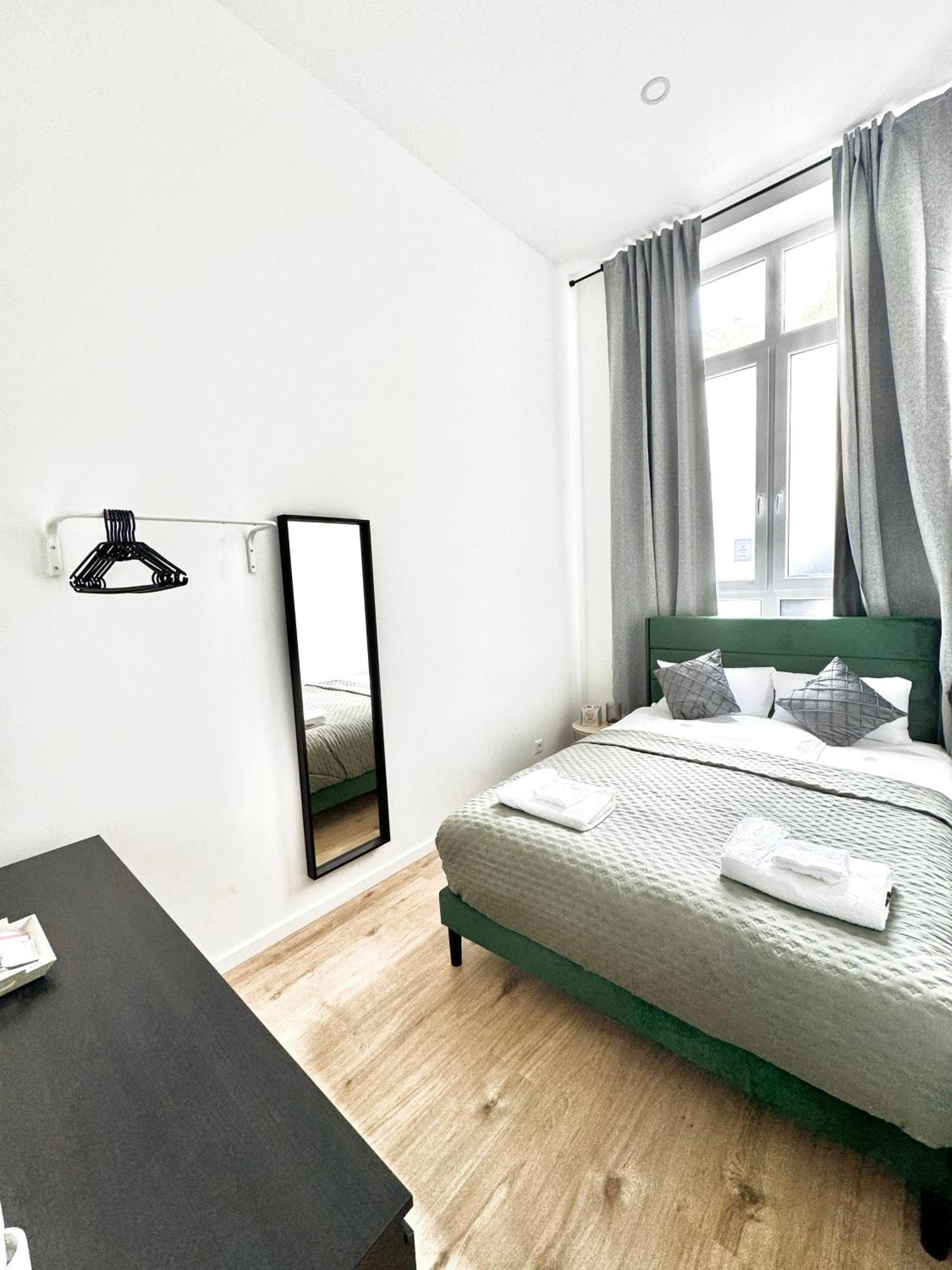 Heaven Homes - Privatzimmer Mit Bad Im Herzen Von Duesseldorf Экстерьер фото